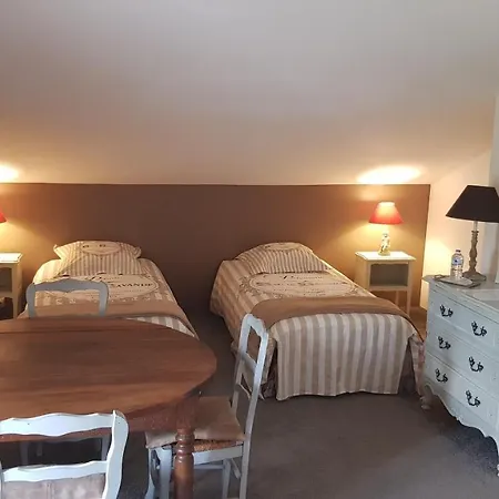 La Demeure Du Pressoir 4*