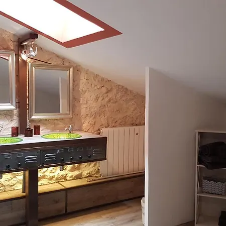 La Demeure Du Pressoir 4*